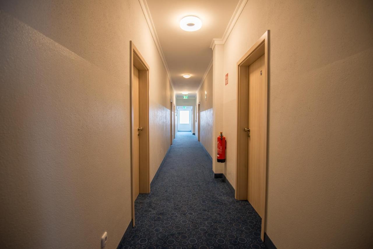 Drei Baeren Inn Aichach Zewnętrze zdjęcie