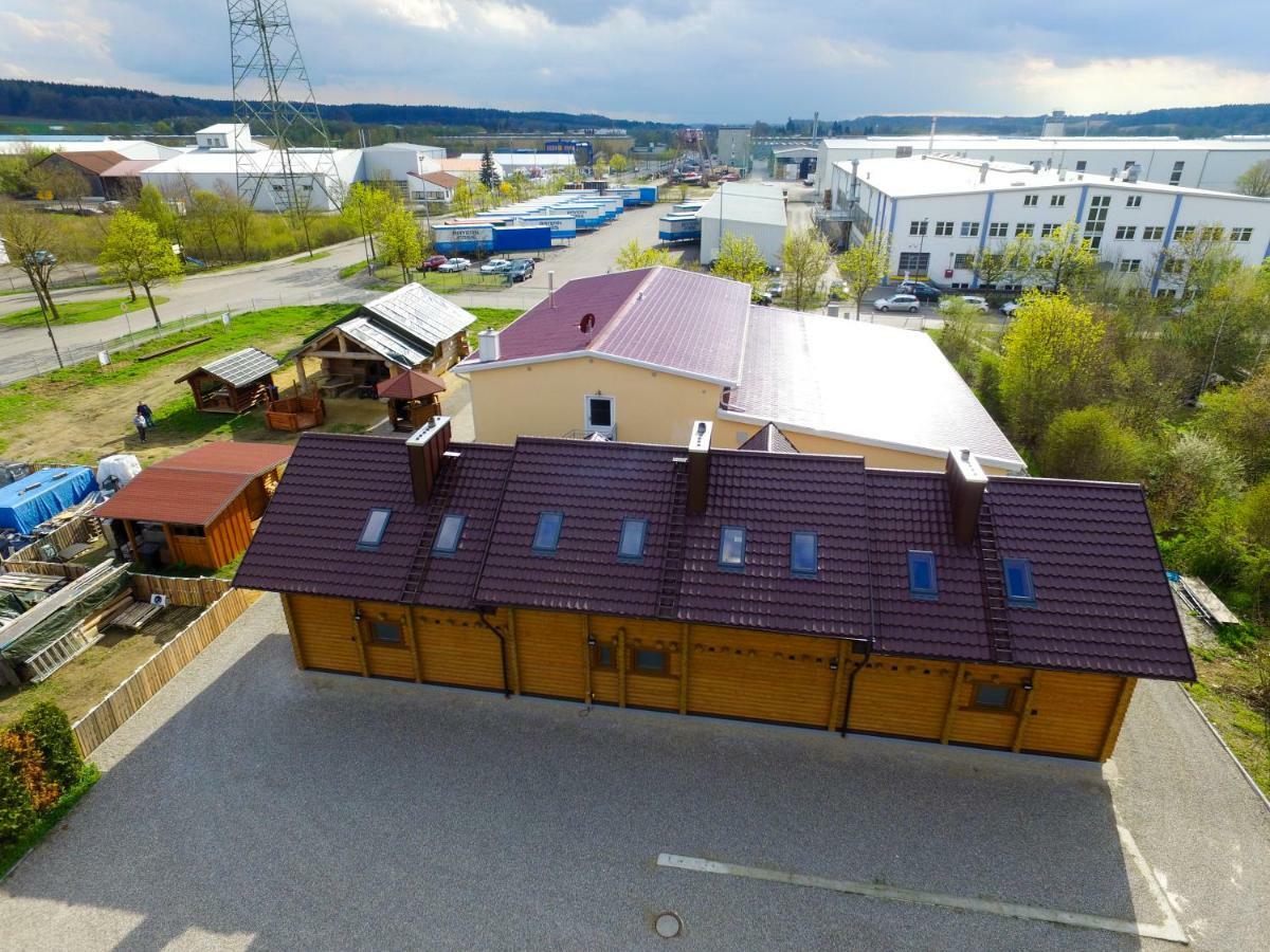 Drei Baeren Inn Aichach Zewnętrze zdjęcie